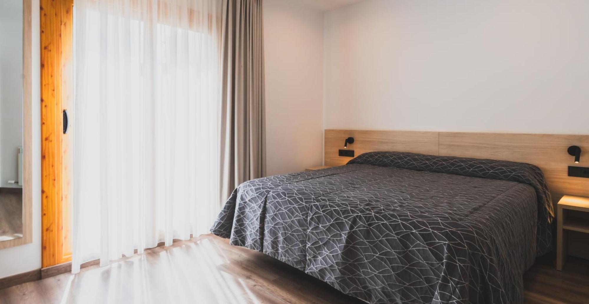 Hotel Jardi Apartaments Mollerusa Δωμάτιο φωτογραφία