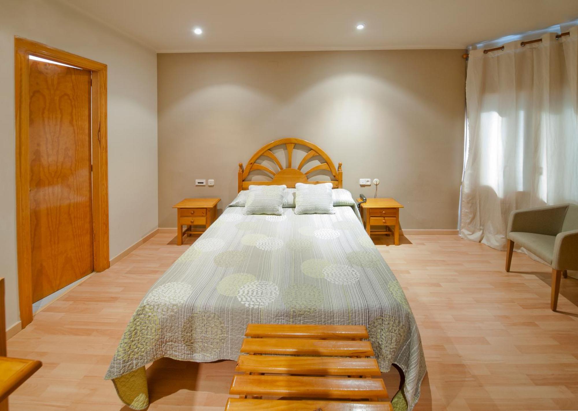 Hotel Jardi Apartaments Mollerusa Δωμάτιο φωτογραφία